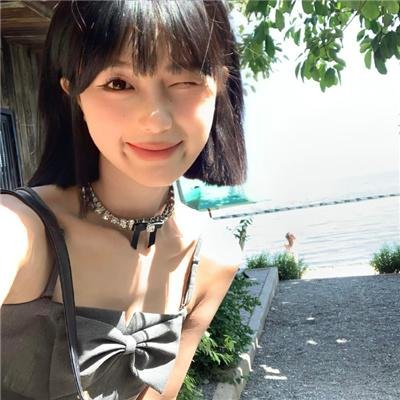 穿在乳头上的洞